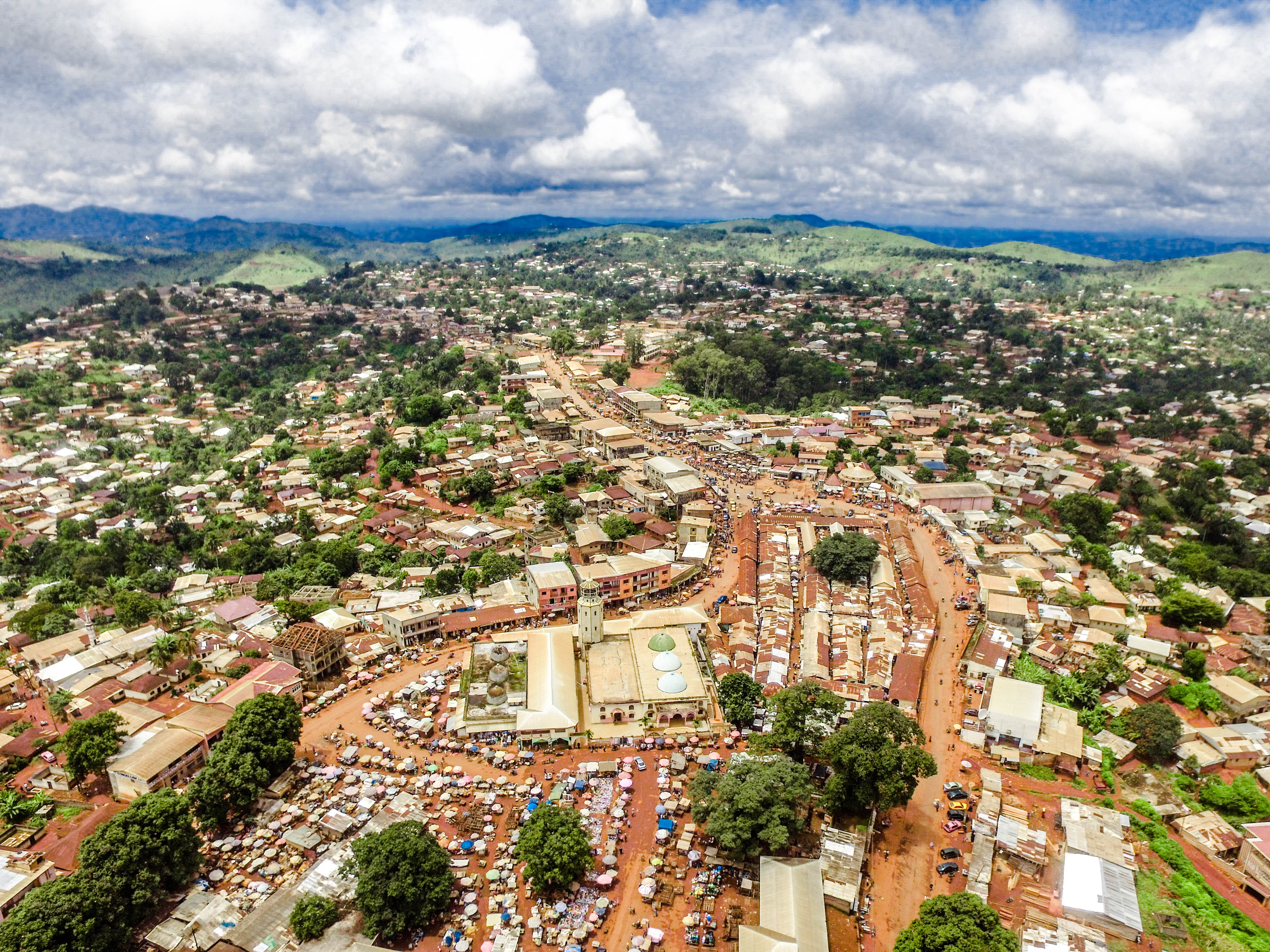 images/Mosque_centrale_Foumban_cite_des_arts_Cameroun.jpg